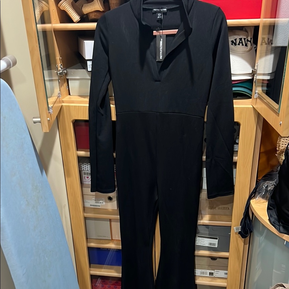 PrettyLittleThing Black Long-Sleeve Jumpsuit V-Neck